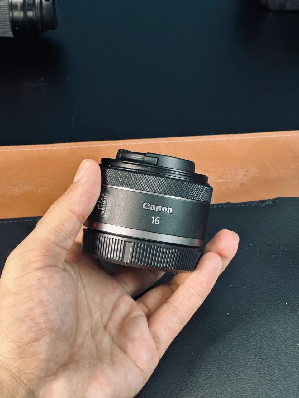 Canon Rf 16mm 2.8 - Foto 3