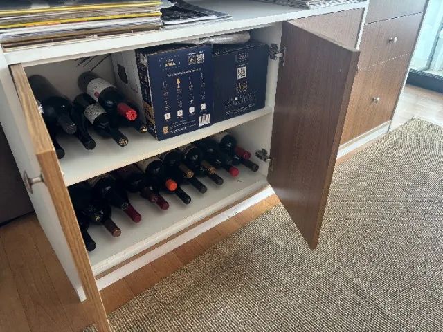 Rack para sala com gavetas feito em marcenaria - Foto 3