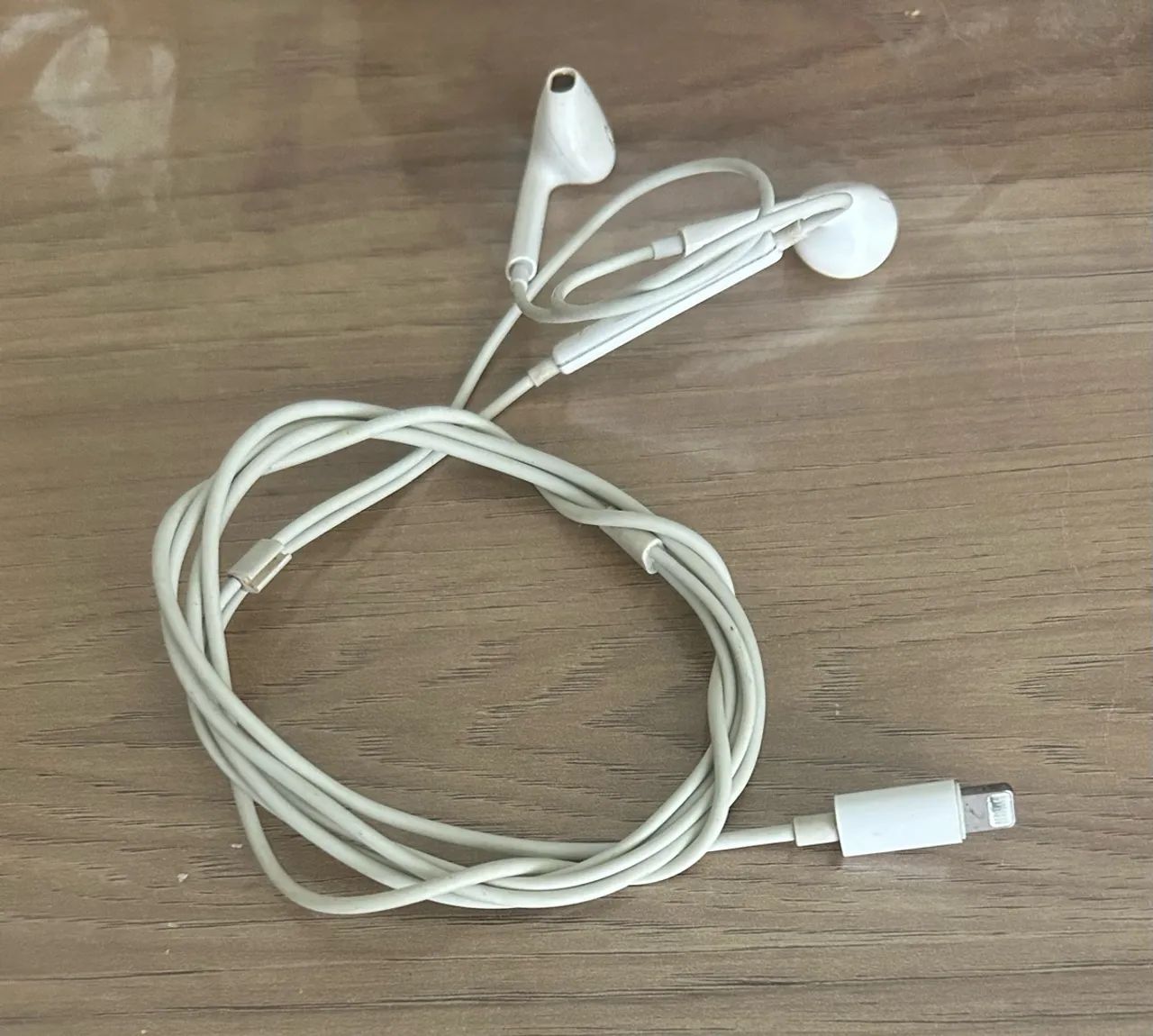 Fone de ouvido IPhone 