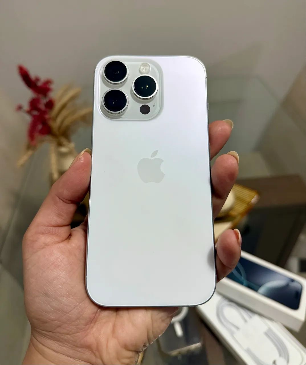 iPhone 16 Pro 256GB Titânio Branco | Bateria Perfeita - Foto 3