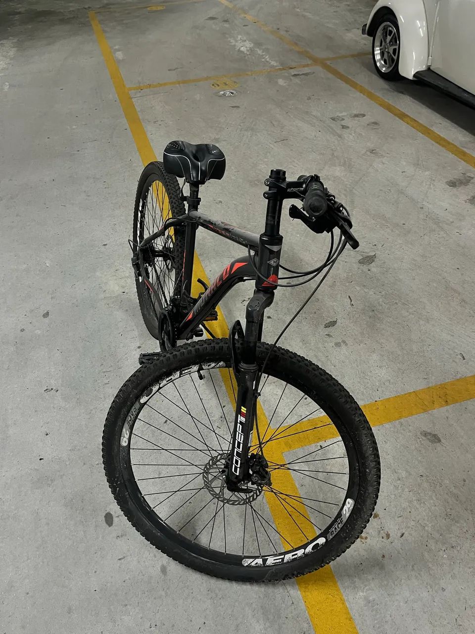 Bicicleta Seminova Monaco Storm