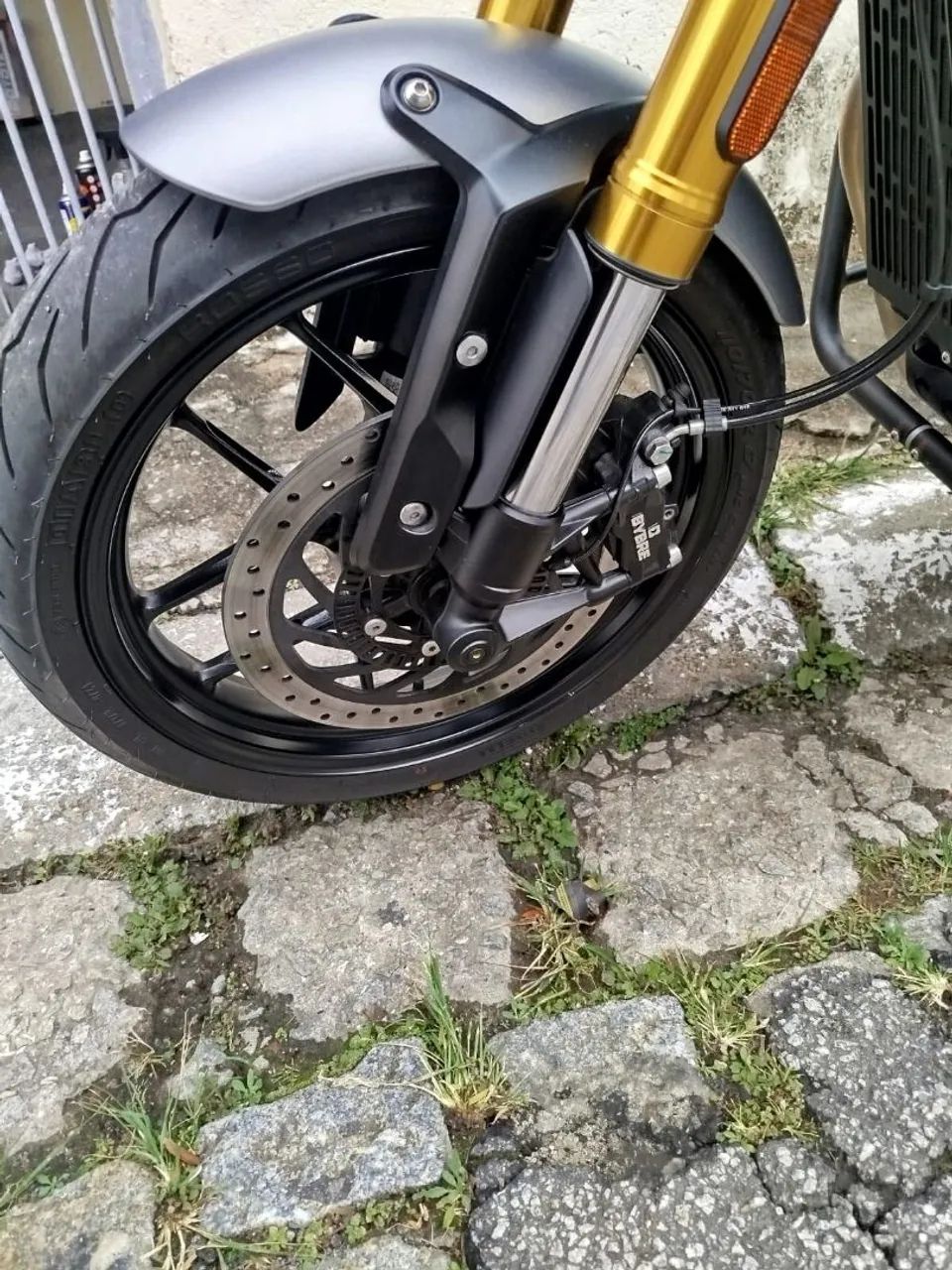 Triumph speed 400 - Foto 4