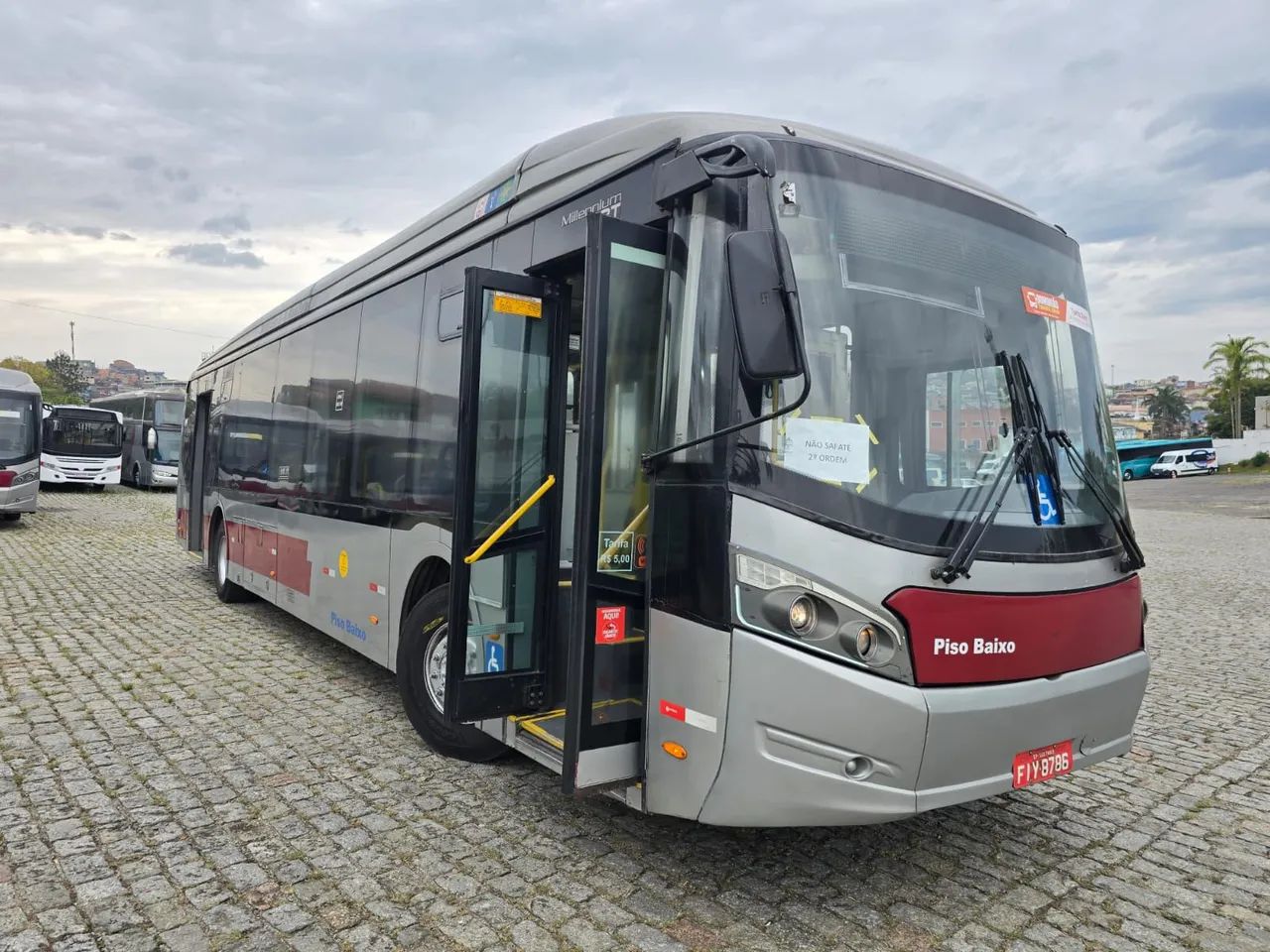 MB 0500 2015/2015 $115.000,00 - Foto 4