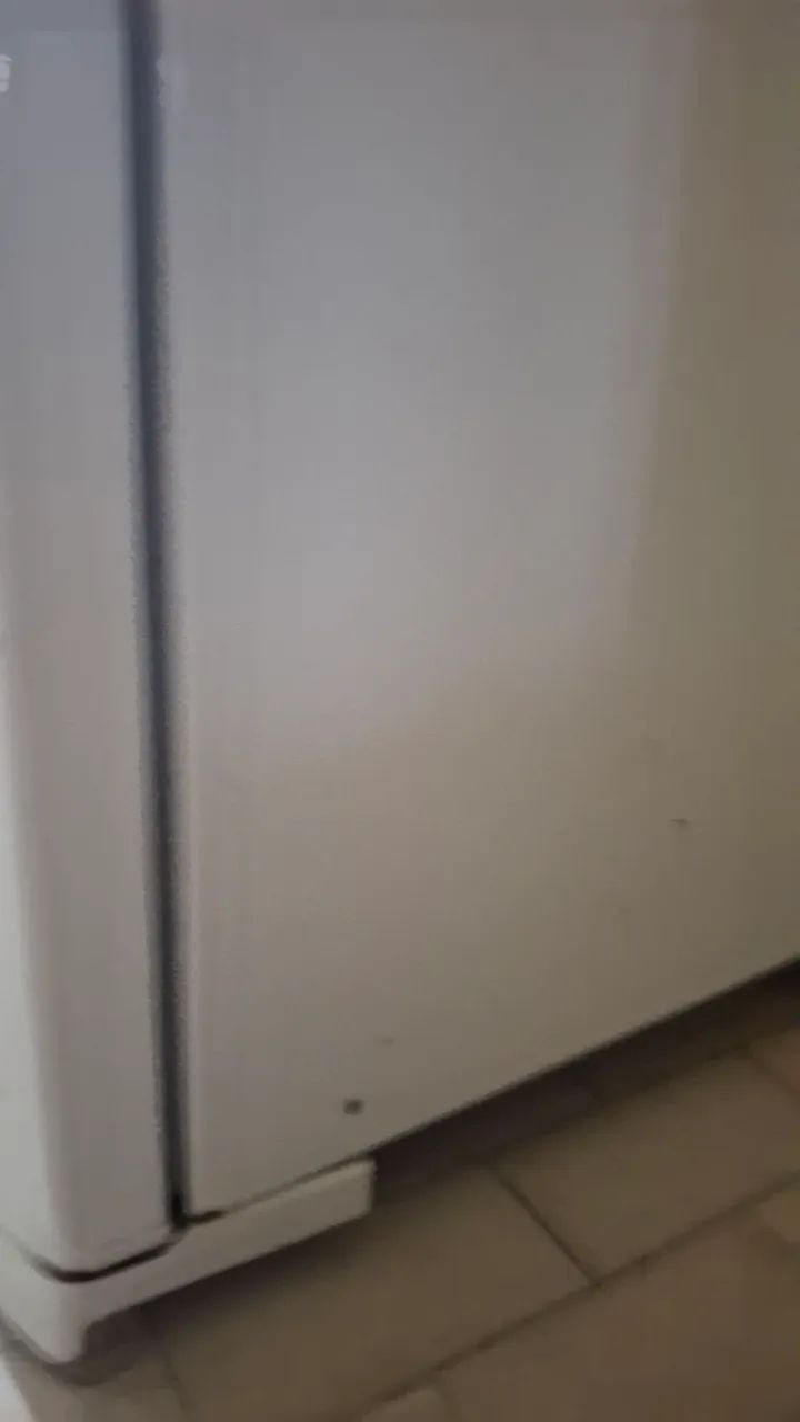 Refrigerador 310L  Electrolux. - Foto 2