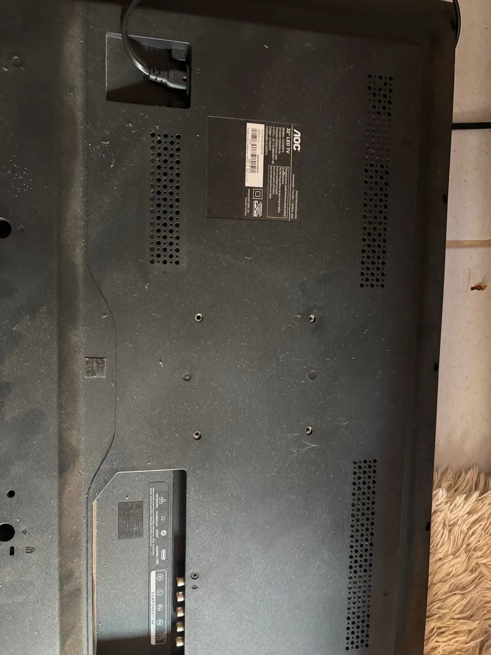 TV AOC E CCE 