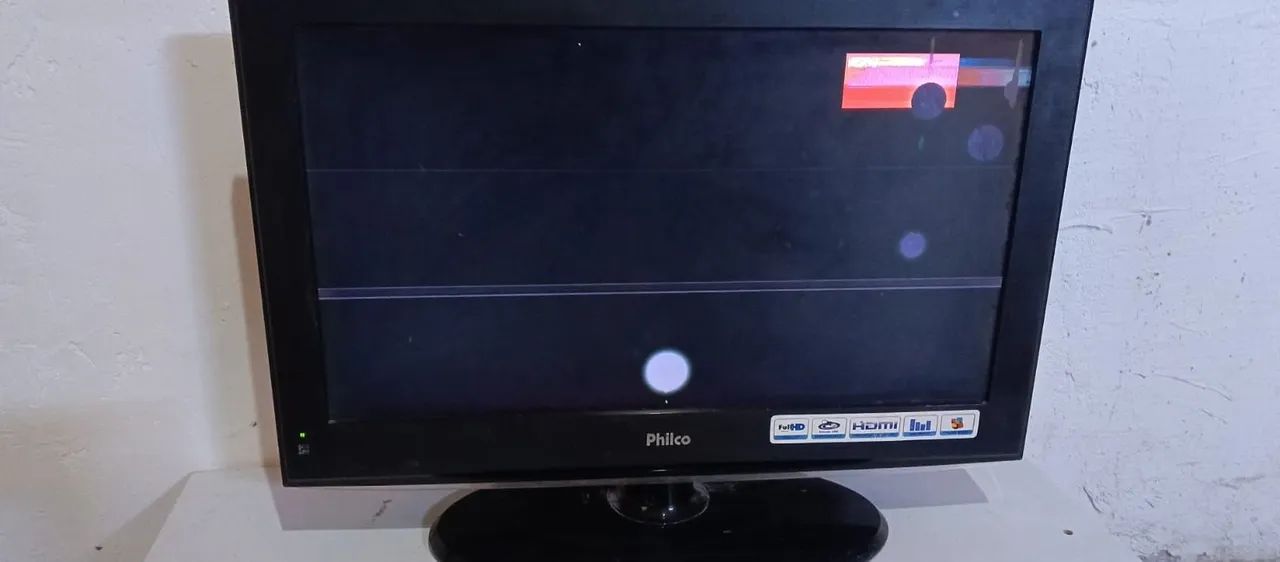 Tv PILCO FUNCIONANDO SOM E PORTAD HDMI IMAGEM FUNCIONANTE COM LISTRAS - Foto 3