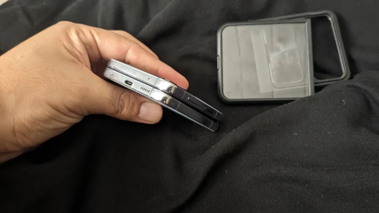 Samsung galaxy Z Flip 4 - Foto 3