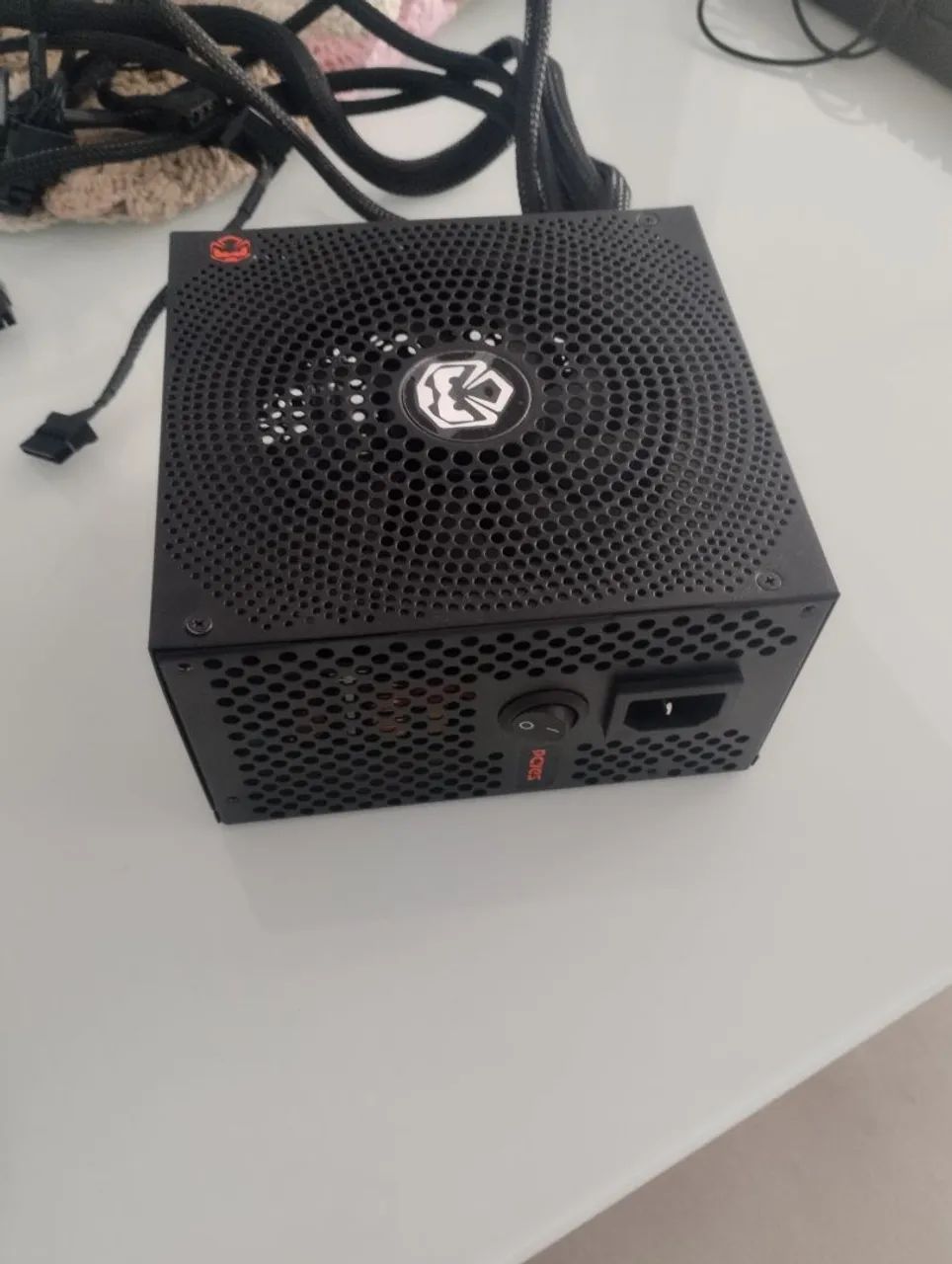 Fonte PCYes Electro V2 550W ? Nova, sem uso