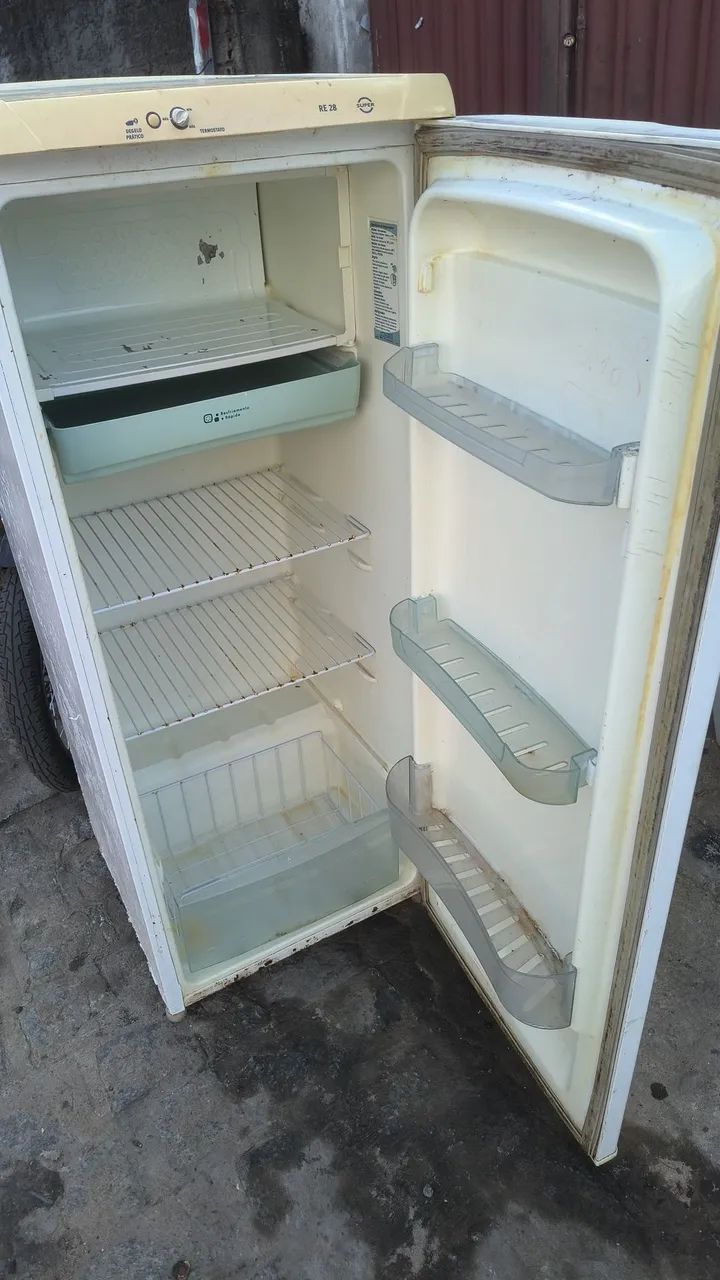 Geladeira Eletrolux  - Foto 4