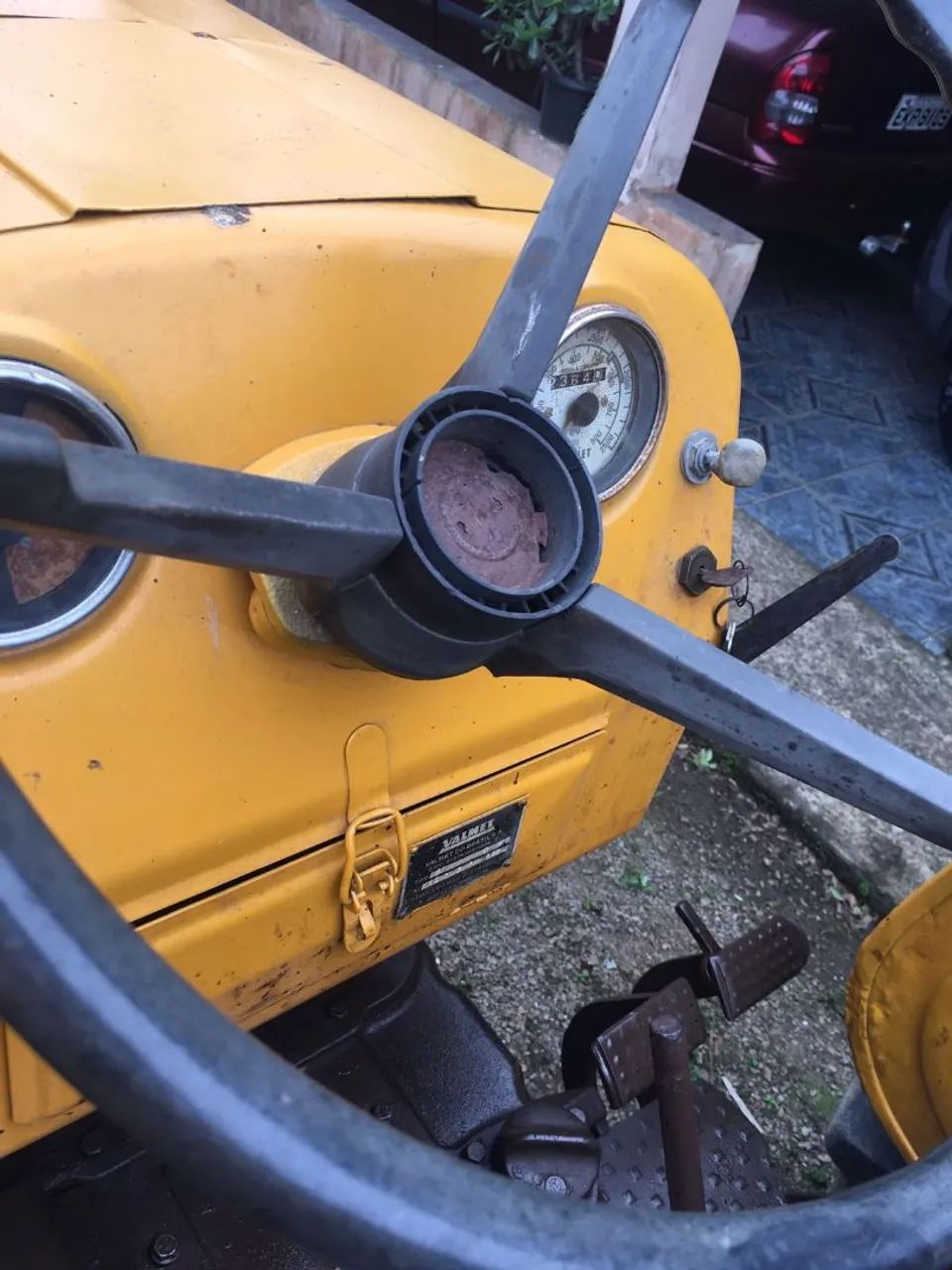 Trator Valmet id65 1977  38mil - Foto 9