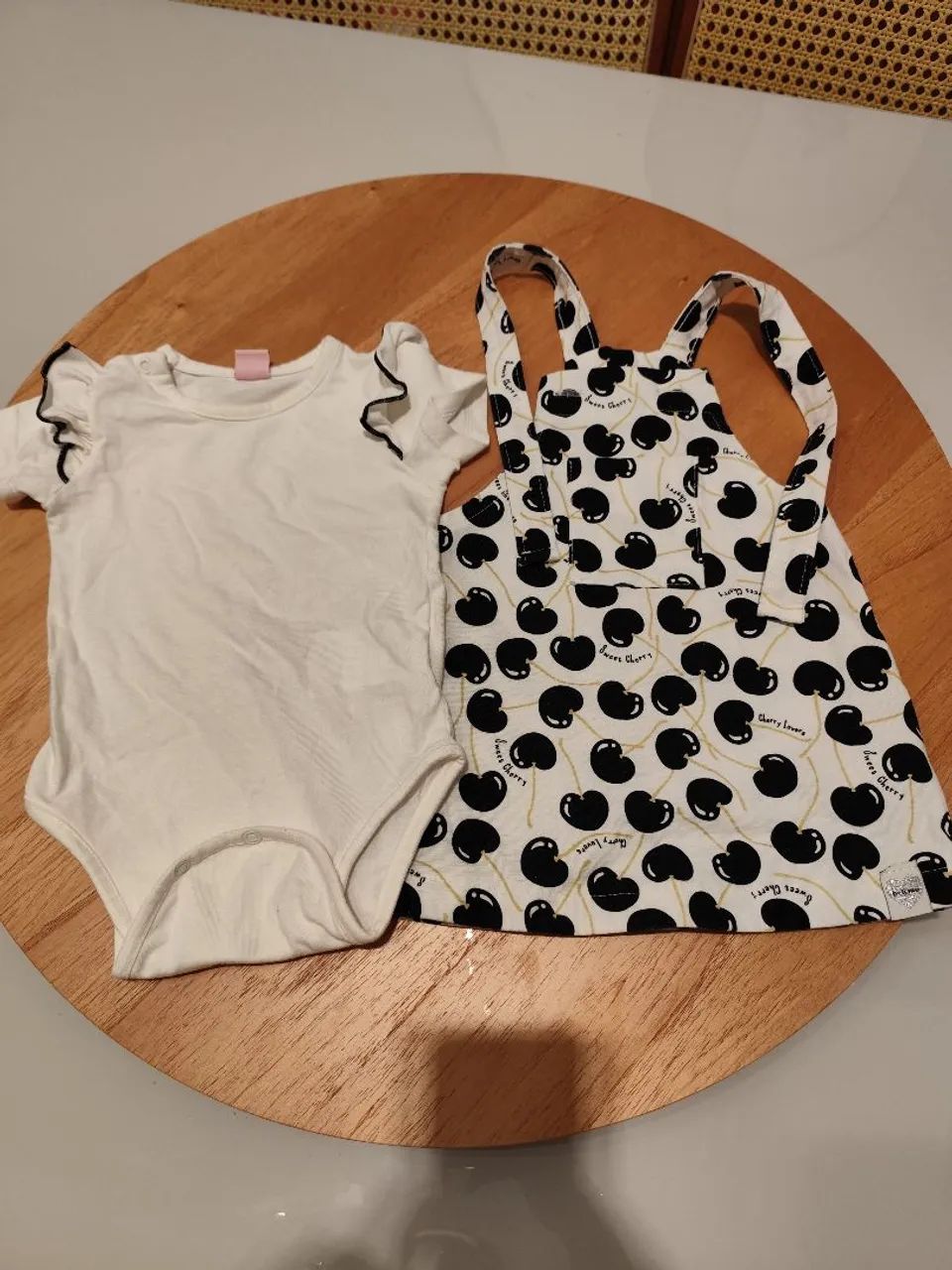 Jardineira e boby infantil 