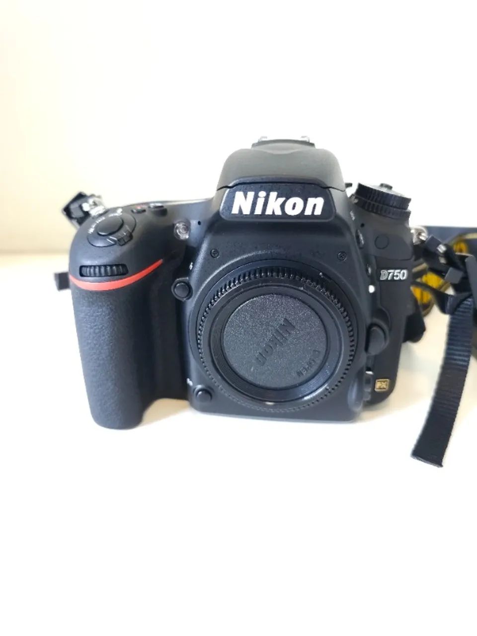 Camera Nikon D750 Em Menos de 11.400 Cliques em excelente estado