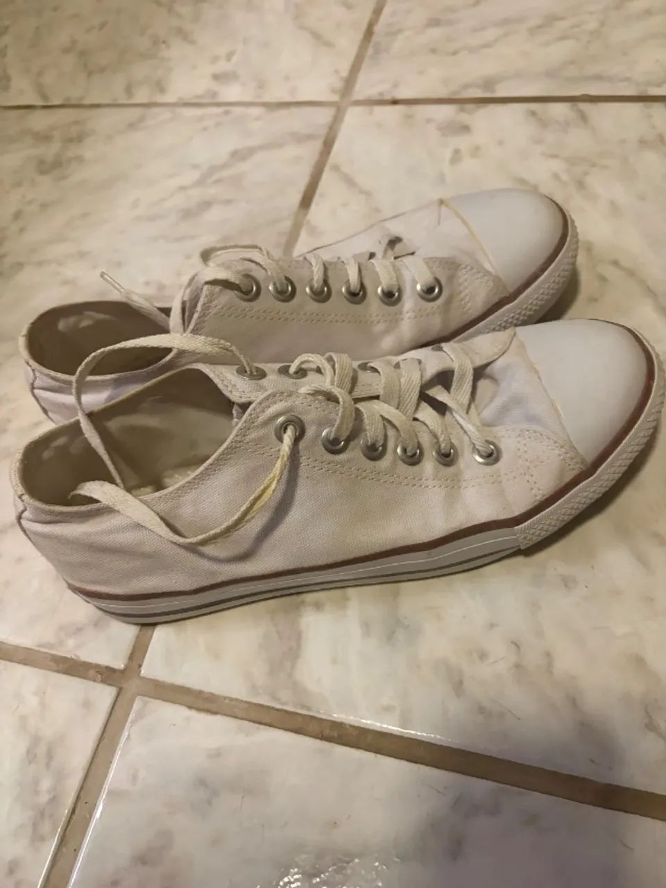 Tênis converse