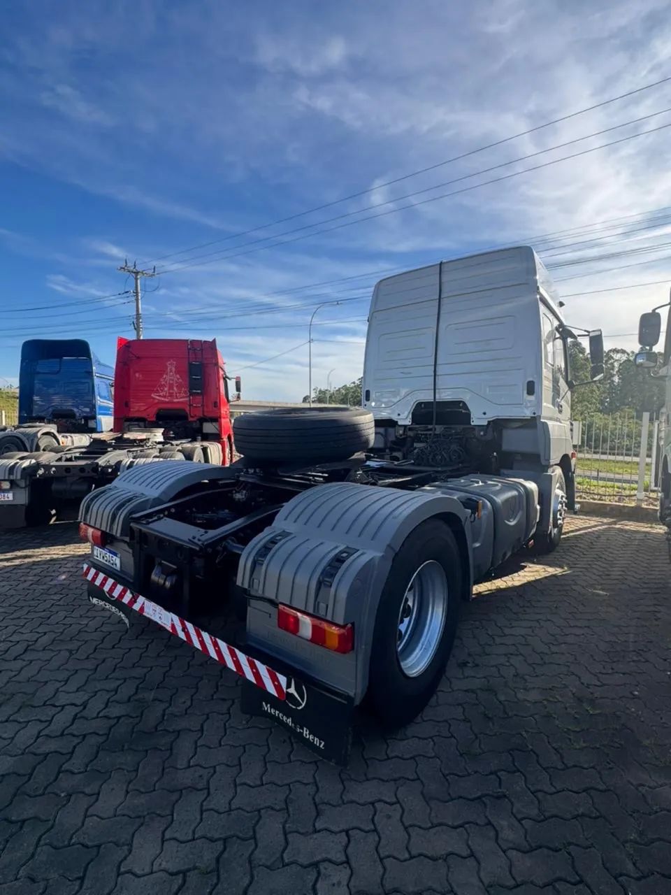 M. Benz Axor 2041 2019 impecável  - Foto 2