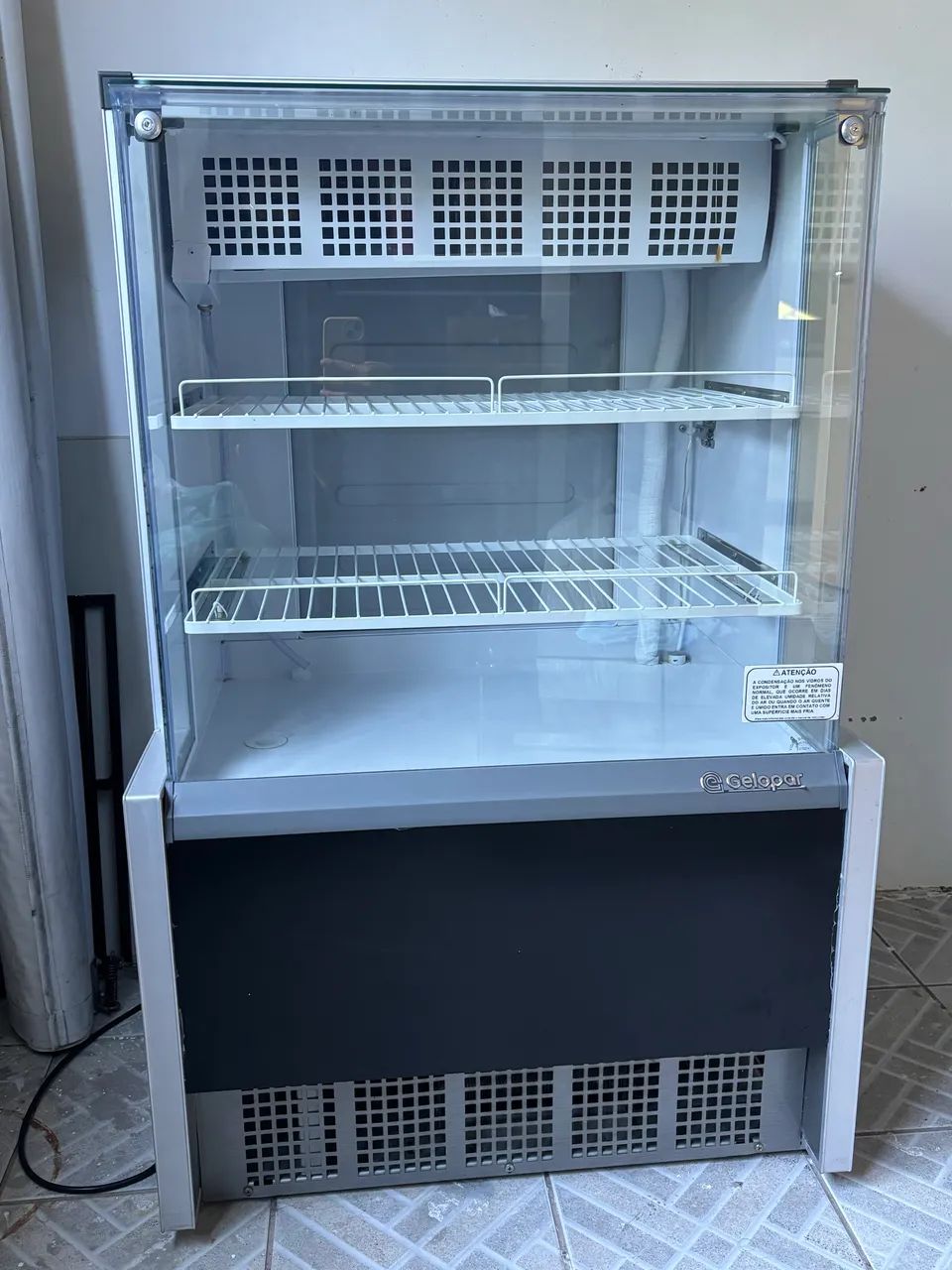 Balcão Vitrine Refrigerado GELOPAR 220v - Foto 4