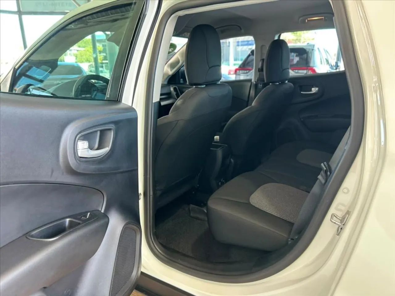 Fiat Toro Endurence 1.8 16V Flex Aut. 2022 - Foto 5