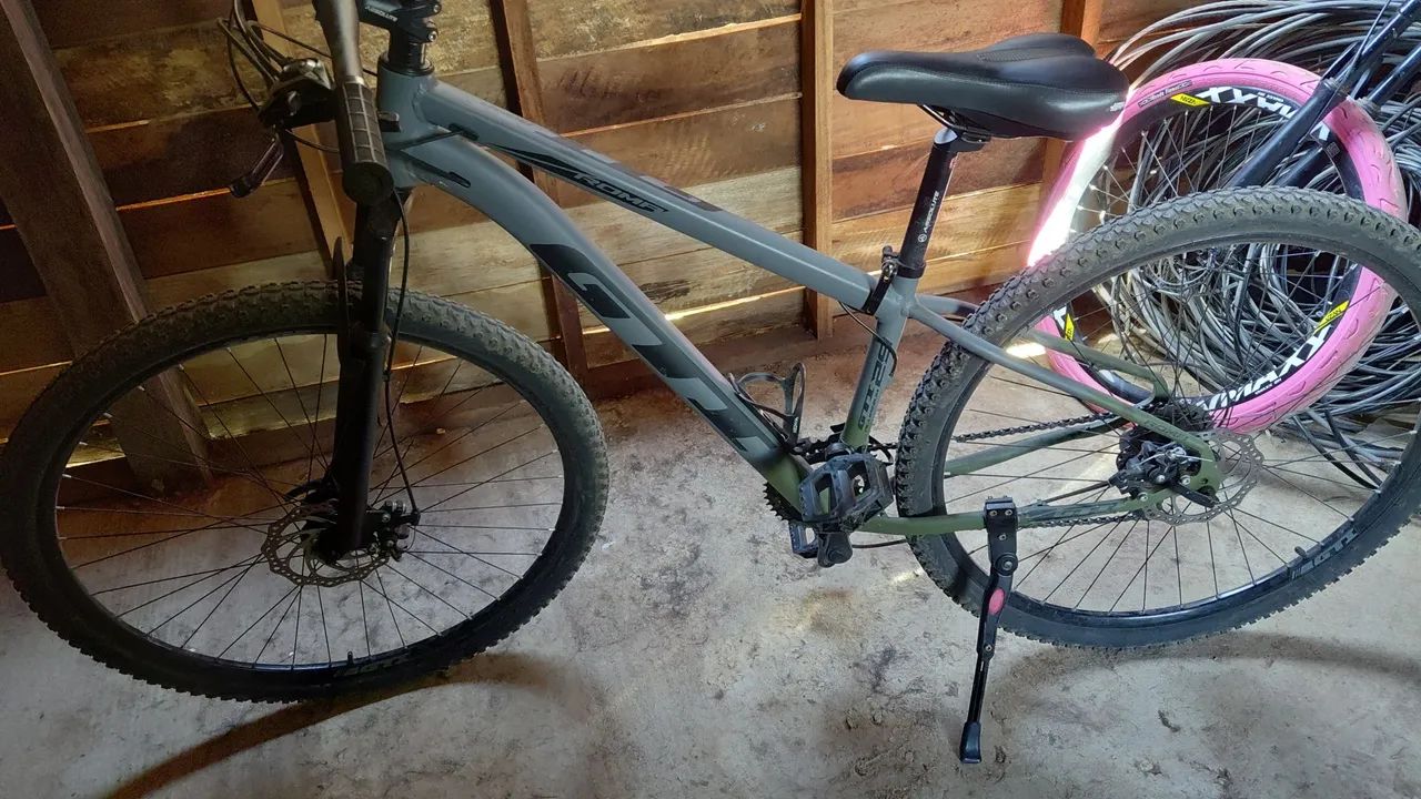 Venso Bicicleta gti aro 29 muito qualidade 7 marchas  - Foto 3