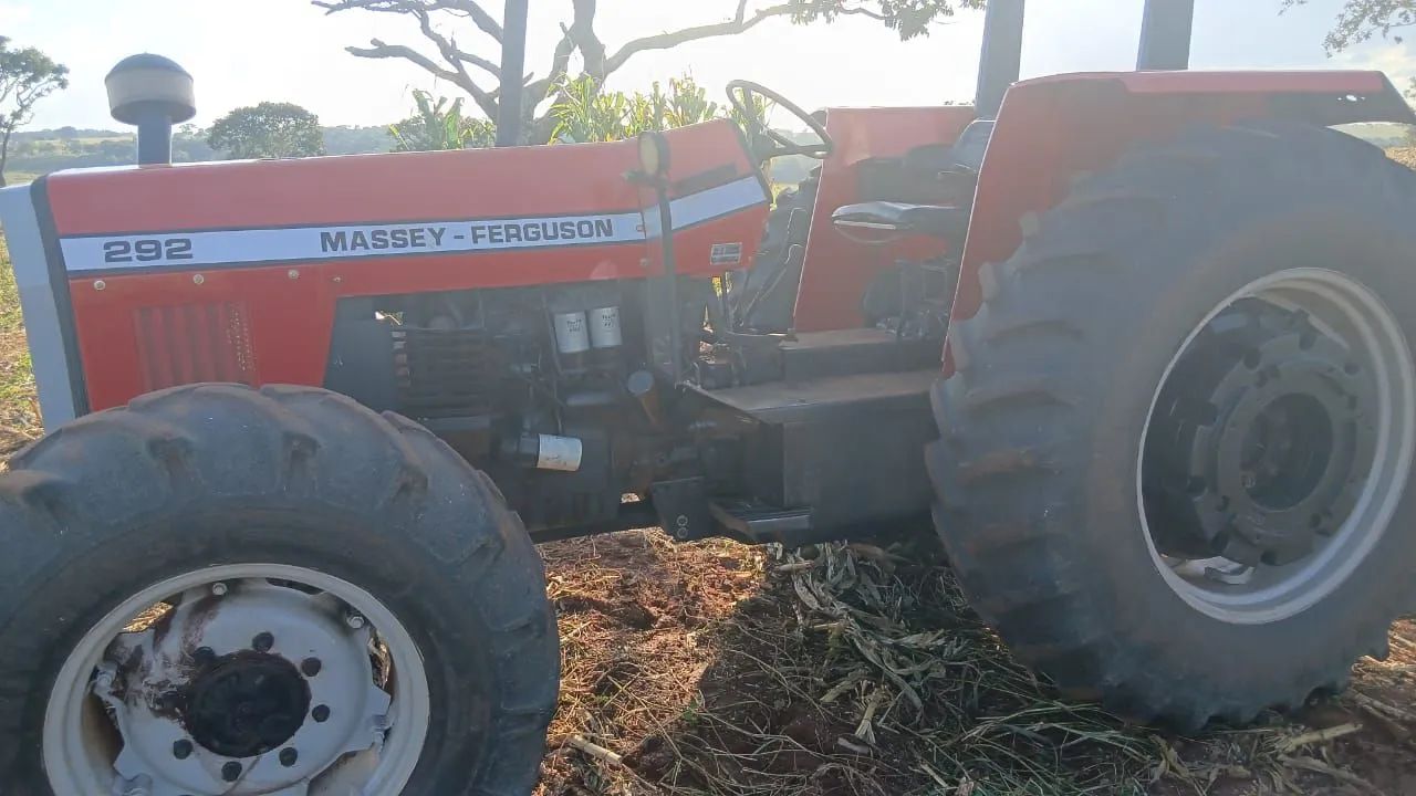 Trator MF 292, ano 2000 - PRATA MG - Foto 3