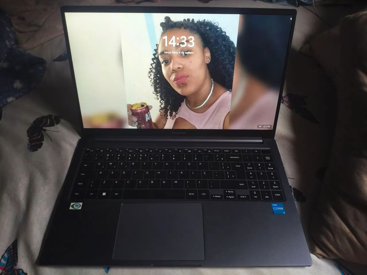 vendo uma notebook da Samsung