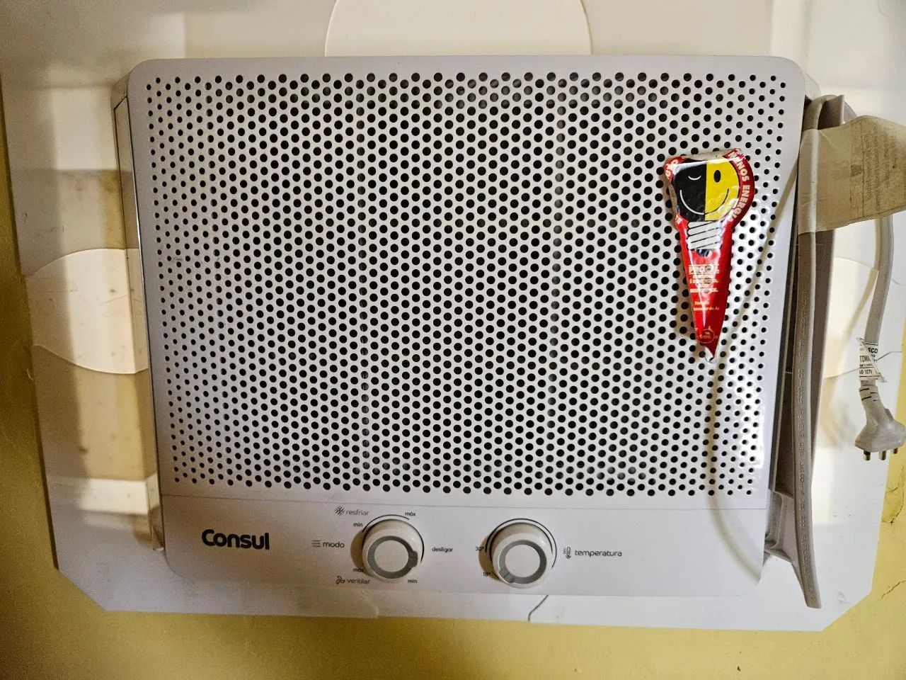 Ar condicionado de caixa 7500 BTUs