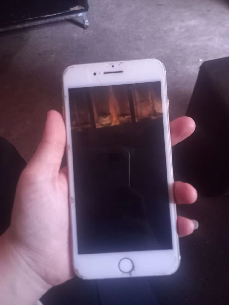 Vende-se iPhone 