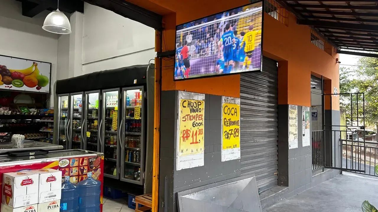 Ponto Comercial a venda - 4 lojas 290 m² - Foto 2