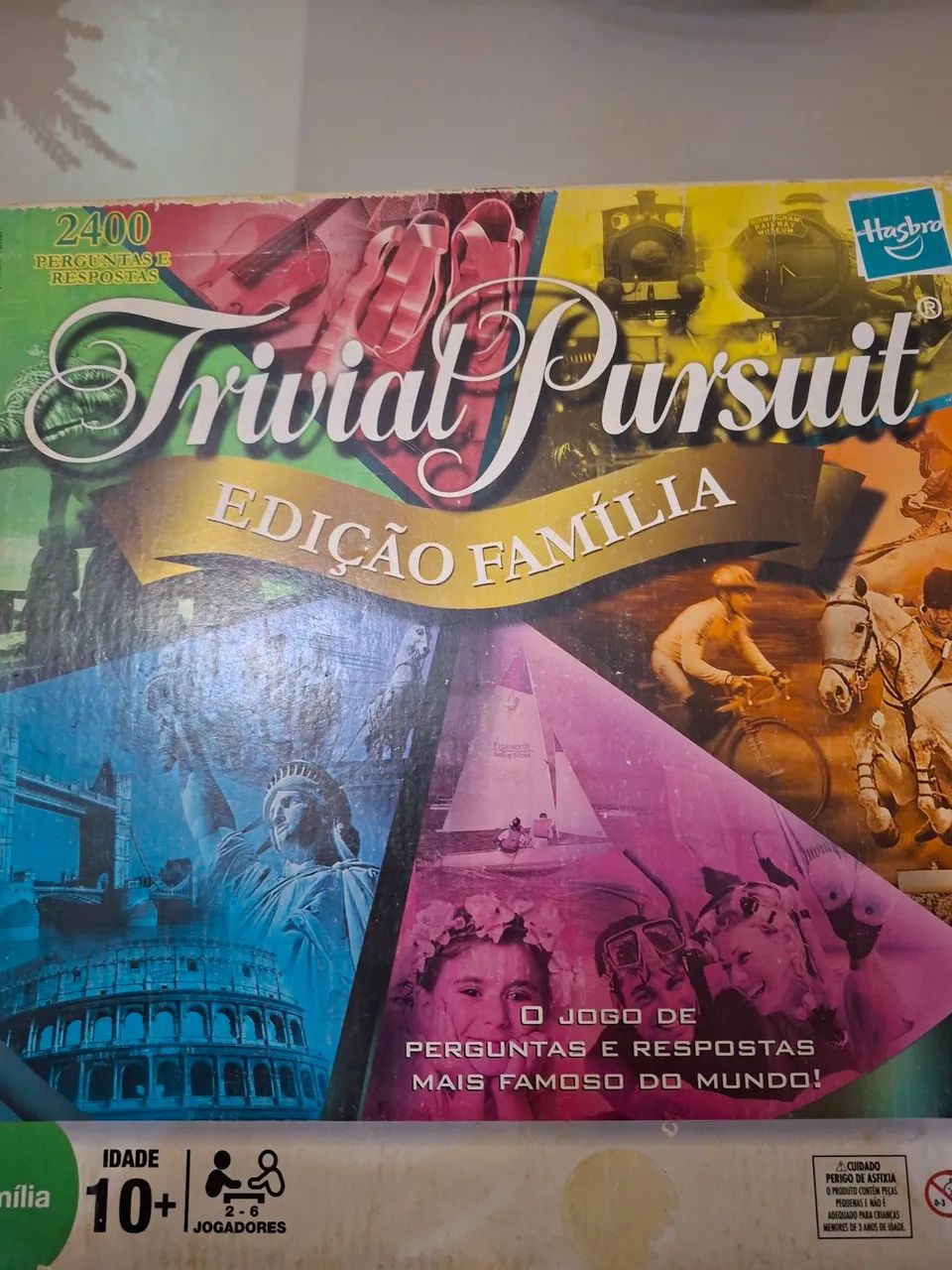 Jogo "trivial  pursuit" da hasbro