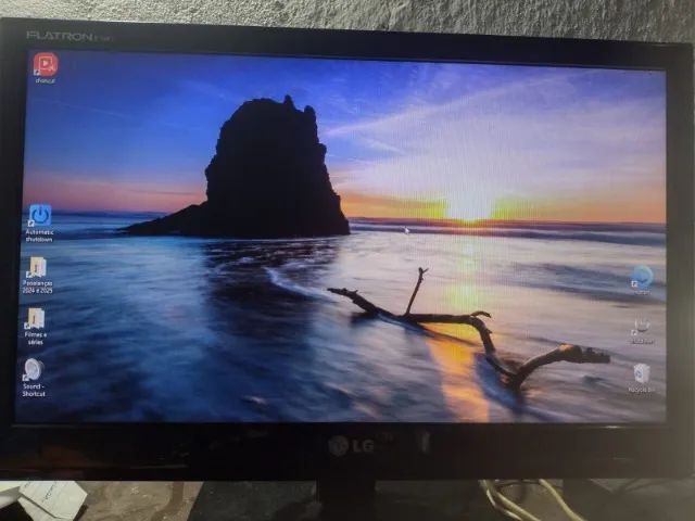 Monitor LG 18.5P