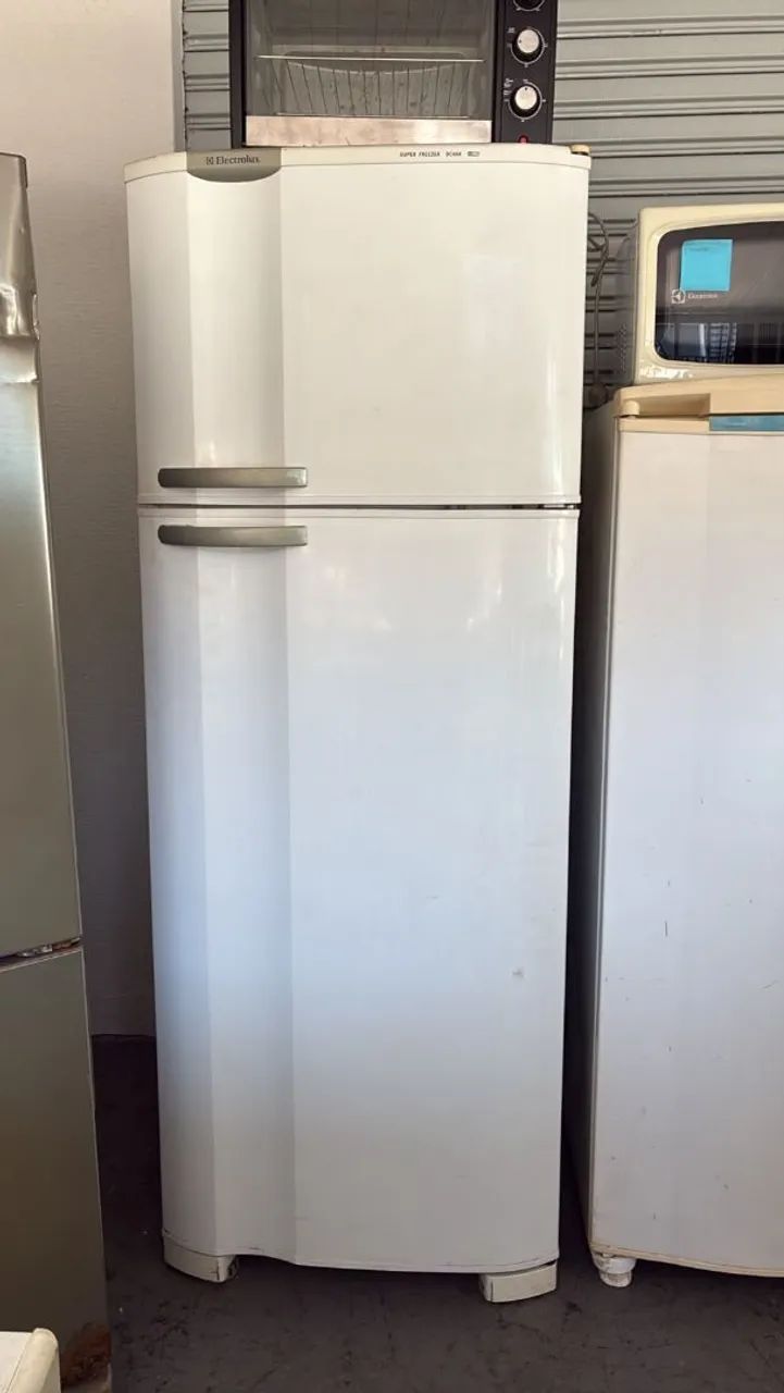 Geladeira máquina de lavar lava e secar e microondas  - Foto 3