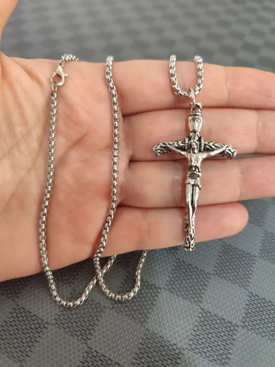 Cordão + Crucifixo Aço Inoxidável  - Foto 3