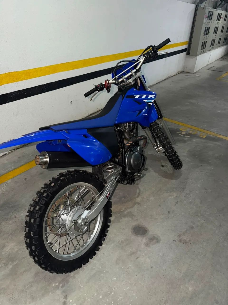 VENDO e TROCO TTR - 230  - Foto 2