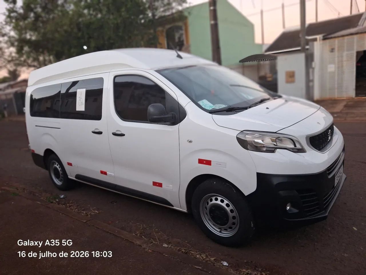 Peugeot Expert Expert Minibus 1.6 Turbo Diesel 2020