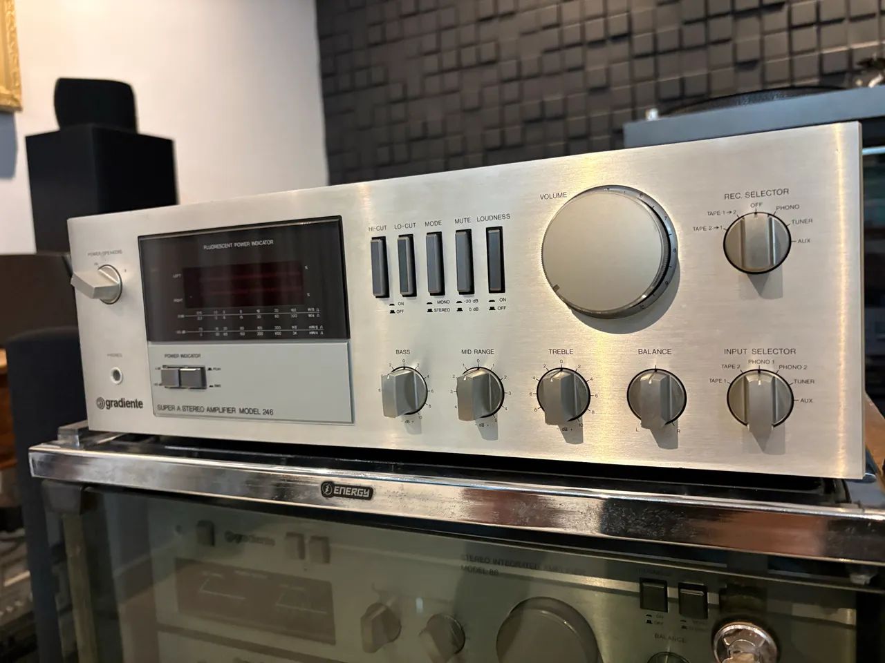 Gradiente model 246 muito novo - Foto 3