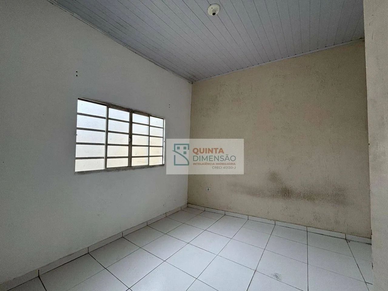 ALUGA-SE CASA NA AV. TOMAZ ALVES - LORENA/SP - Foto 4