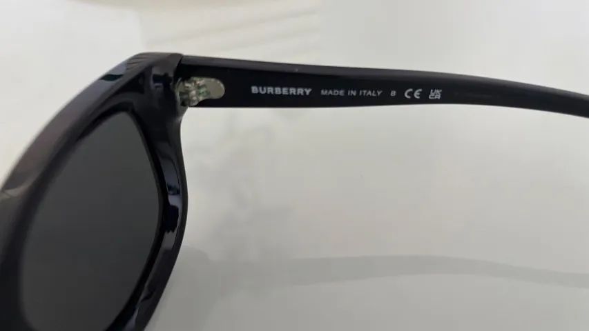 Óculos de sol Burberry - Foto 5