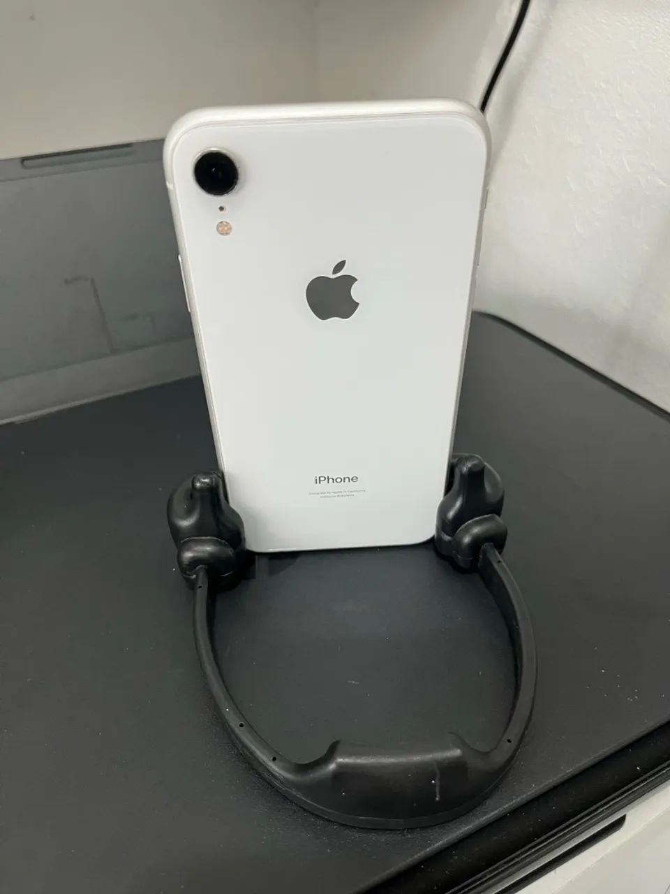 Celular iPhone XR todo original (12x cartão) - Foto 4