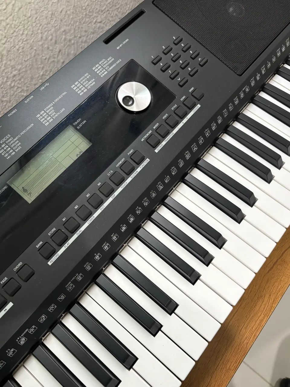 Teclado Roland 