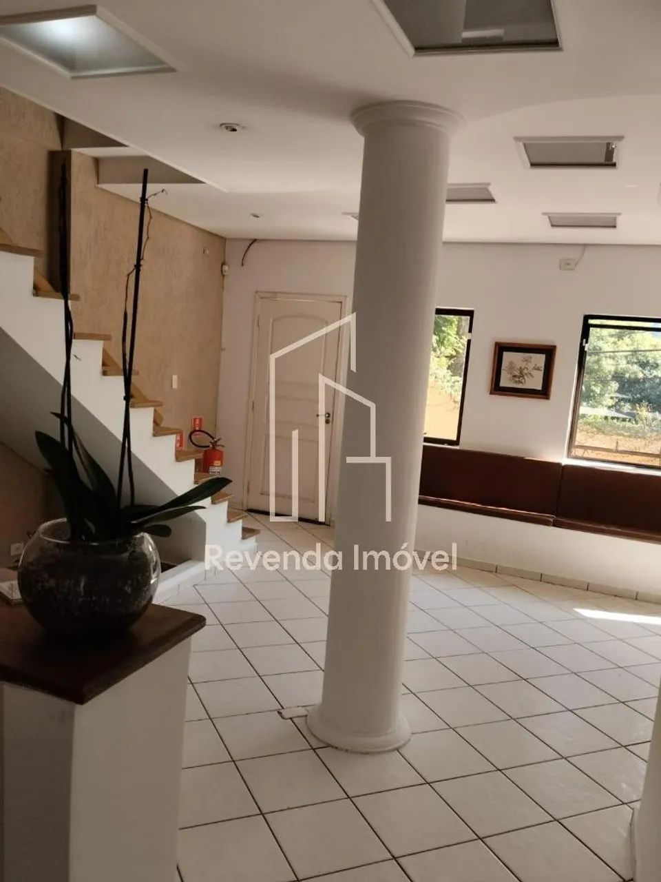 Sobrado Comercial, 300M 8 salas