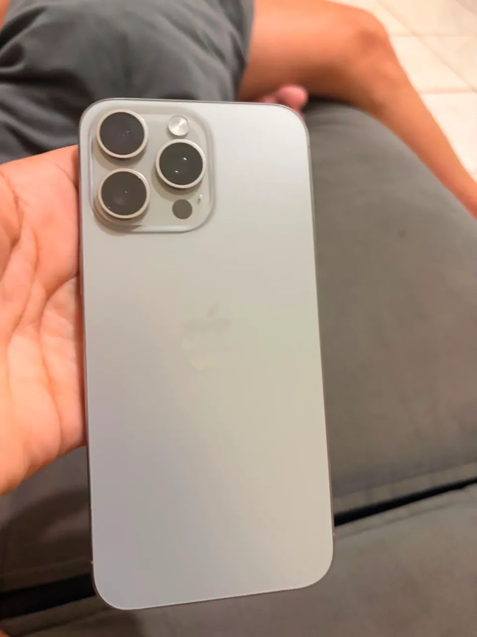iPhone 15 pro Max  - Foto 2