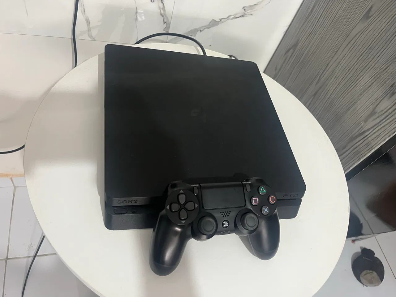 Ps4 slim 1TB com lacre - Foto 2
