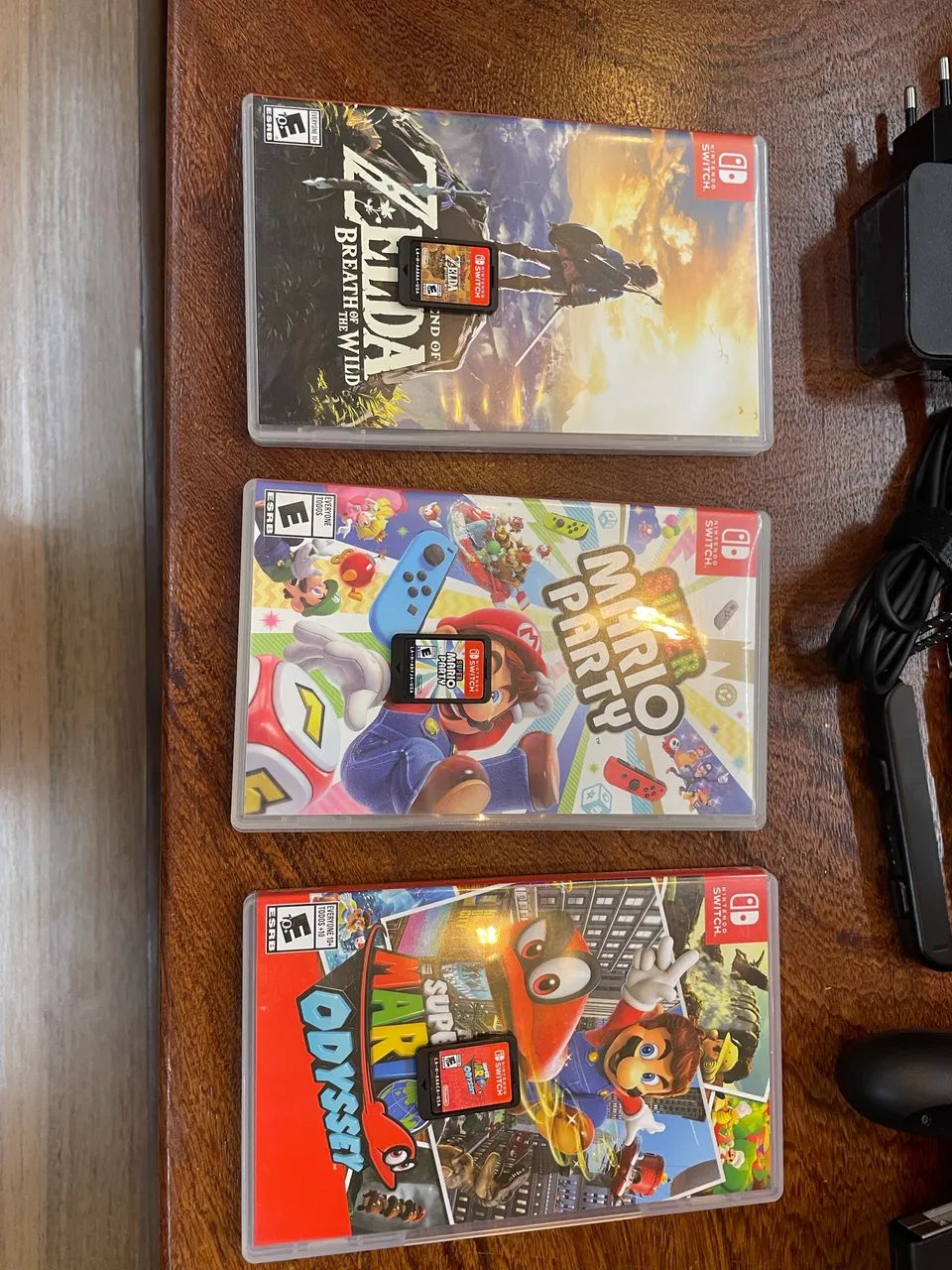 Nintendo Switch OLED - Perfeito Estado | Completo + 3 Jogos + Case - Foto 2