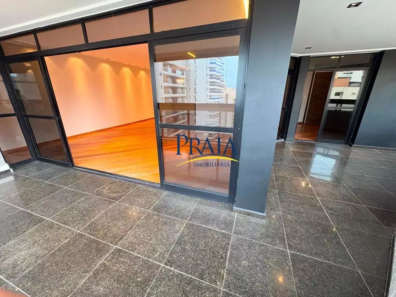 Apartamento com 4 Quartos para alugar, 300m² - Praia da Costa - Foto 5