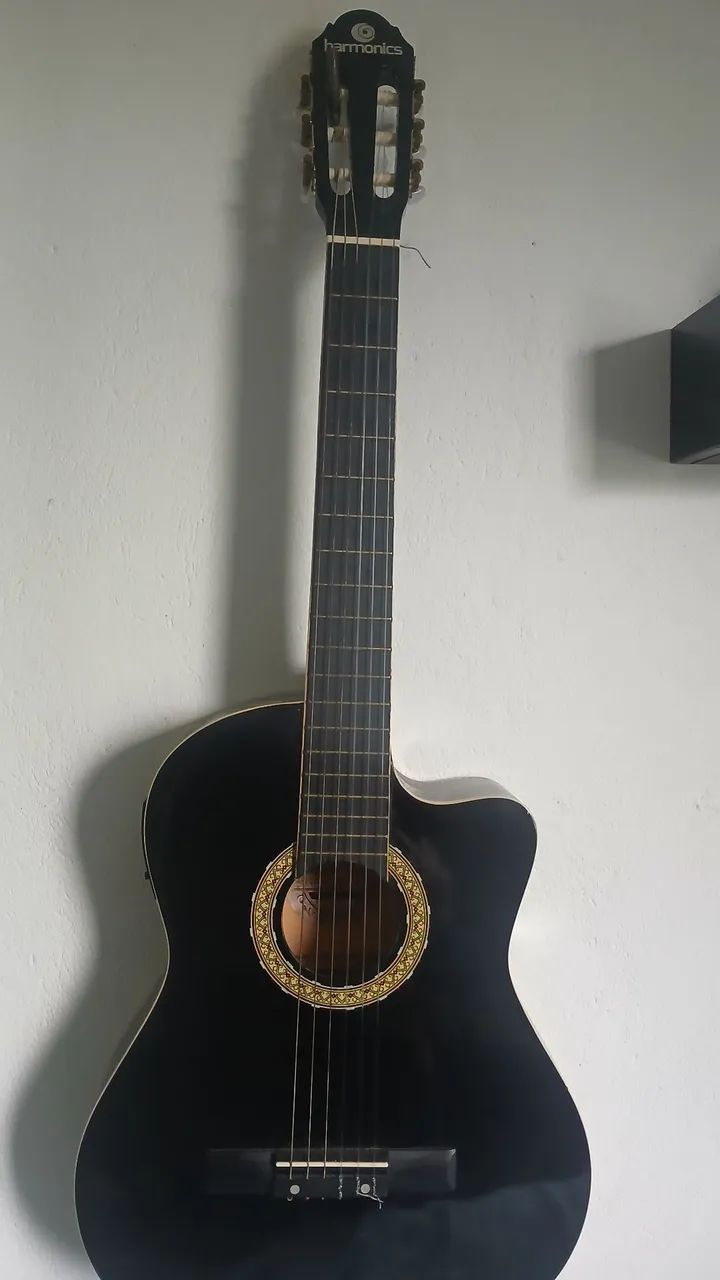 Violão de nilon elétrico 
