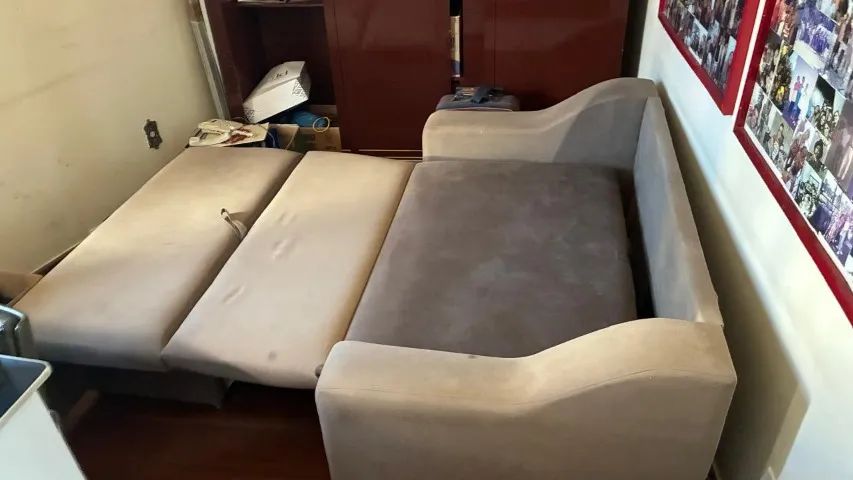 Sofá-cama suede bege - Foto 3