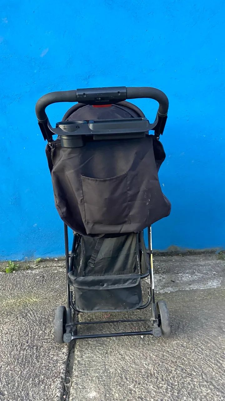 Vendo carrinho de bebê  - Foto 5
