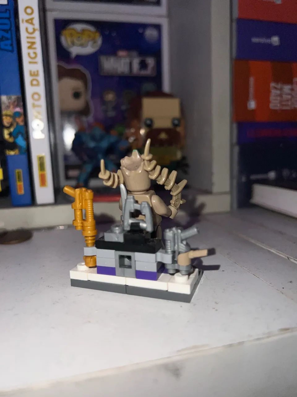 Boneco estilo lego groot  - Foto 2
