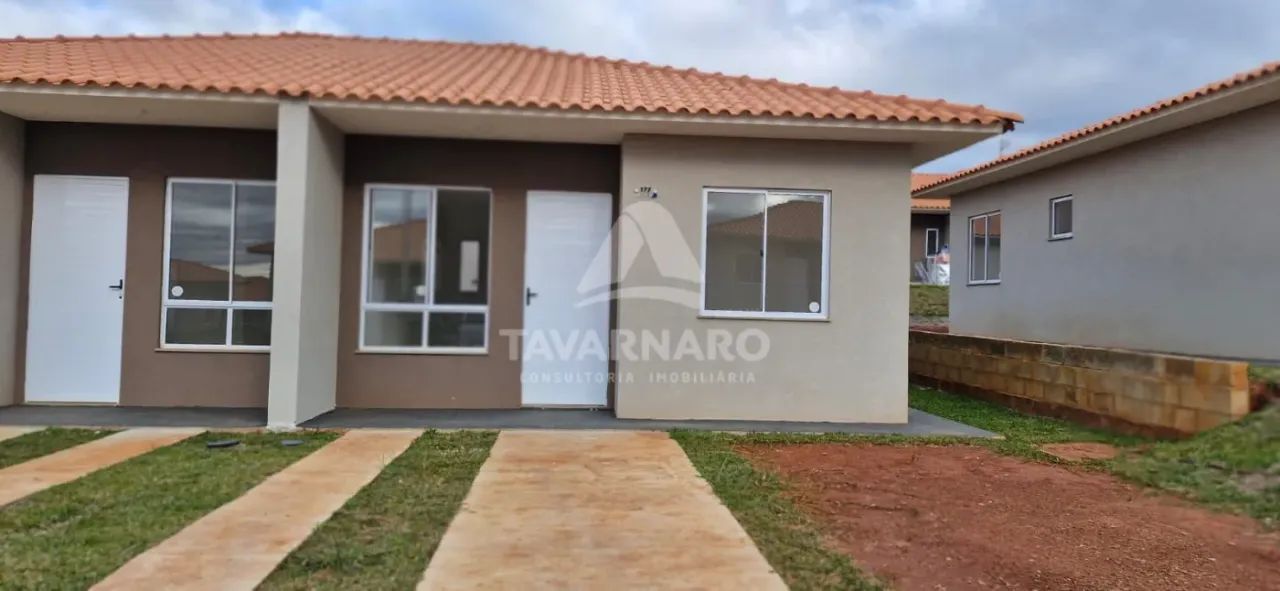 Casa Condomínio em Ponta Grossa
