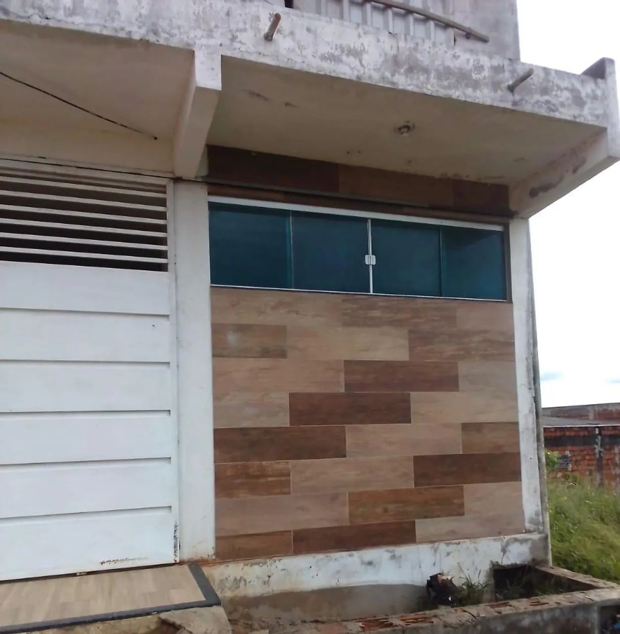 OPORTUNIDADE!!! CASA PRA VENDER NO GINÁSIO!!