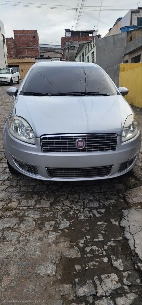 Fiat Linea Absolute 1.9/1.8 Flex Dualogic 4P 2012 - Foto 5