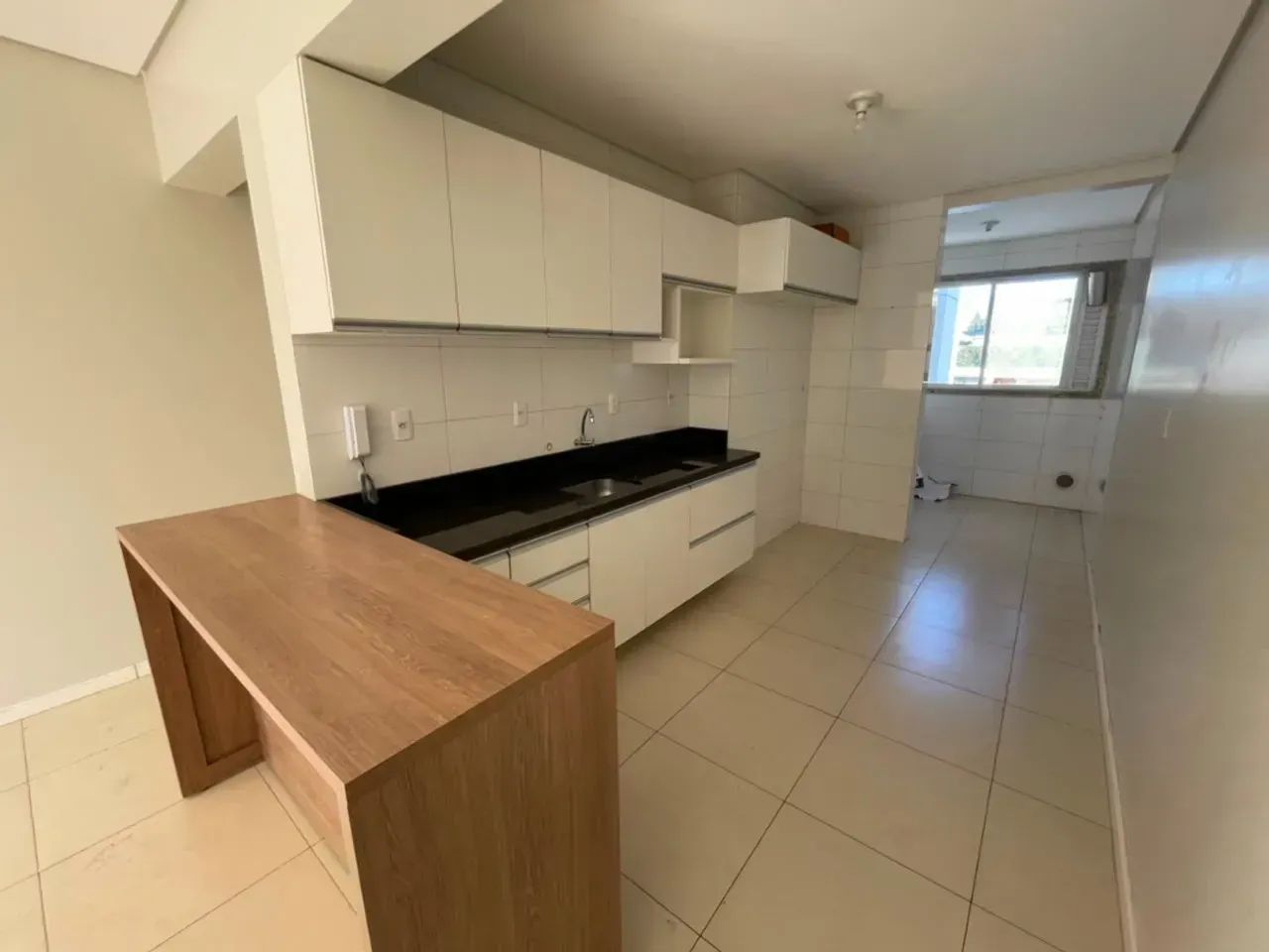 Apartamento com 90m² para Locação - 2 quartos - Centro - Chapecó-SC - Foto 2